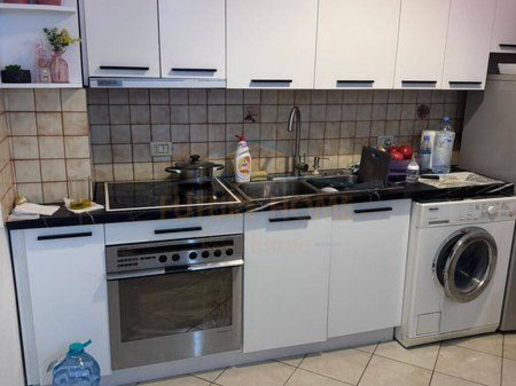 Shitet, Apartament 1+1, Kombinat