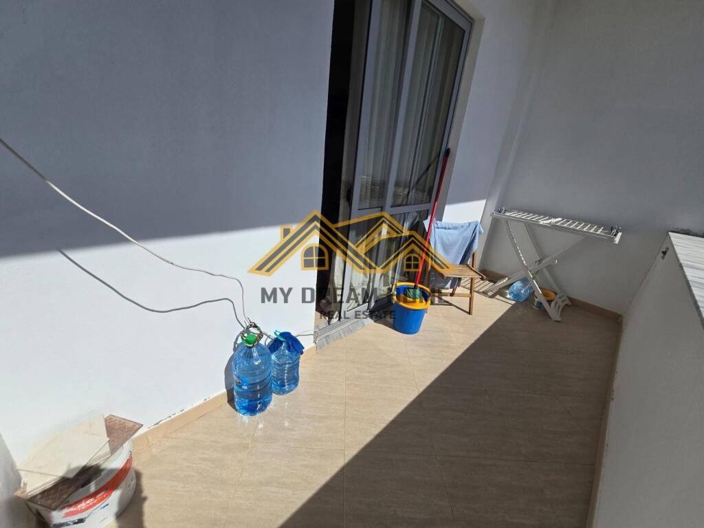 SHITET APARTAMENT 1+1 NE PLAZH PRAN POSTES!