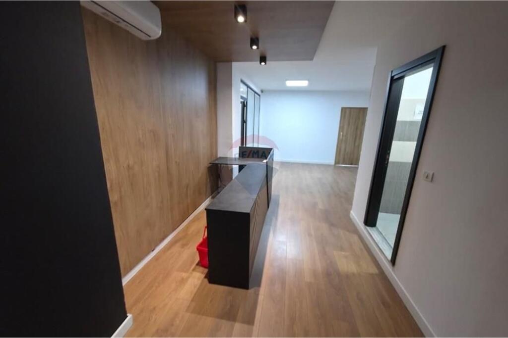 Ambjet per zyre te Bulevardi i Ri