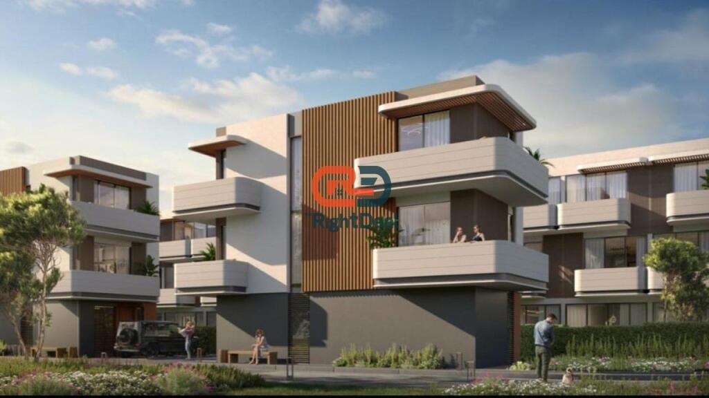 Tek Kompleksi "La Dimora" ,Shitet Vile Ne Formen E Townhouse, Me Cmim Okazion Dhe Mundesi Pagese Me Keste !!!