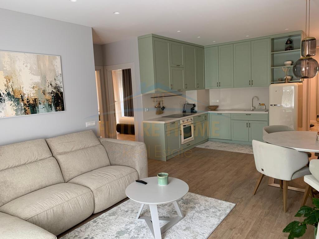 Rent, Apartment 2+1+2, FZ Complex, Dry Lake, Tirana