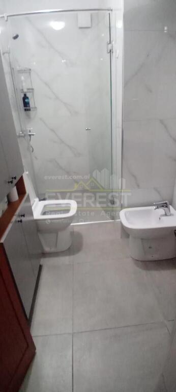 Shitet Apartament 2+1 me Hipoteke ne Don Bosko. Cmimi 155.000 Euro