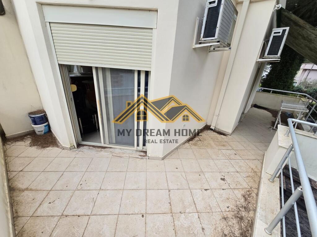 Shitet Apartament 1+1 +Verand tek Kompleksi Lura 1 Gjiri i Lalzit!