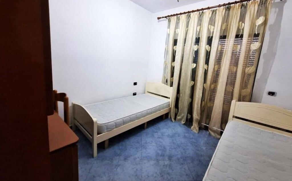 Vile Me Qera 2+1 Tek Bulevardi i Ri (ID BV22352) Tirane