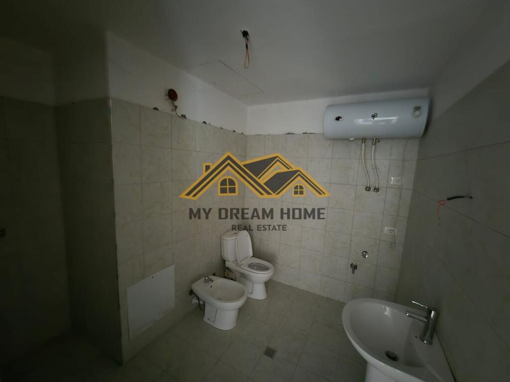 SHITET APARTAMENT 1+1+ DEPO NE VOLLGA DURRES!