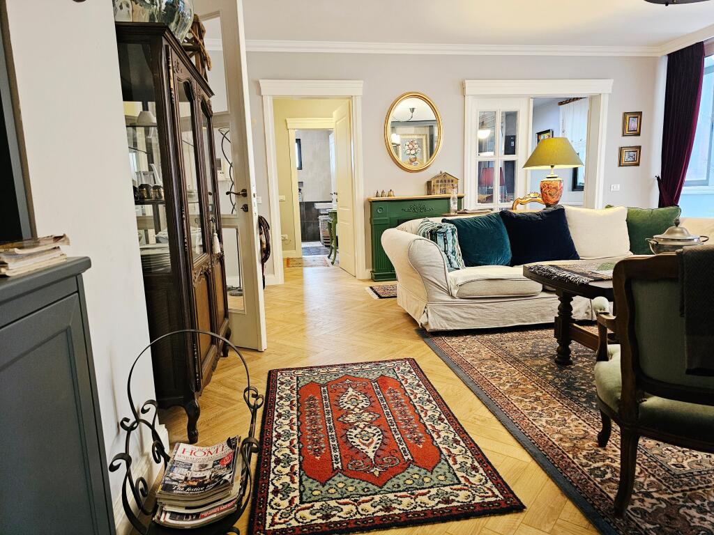 Super apartament 2+1 ne shitje te Air Albania