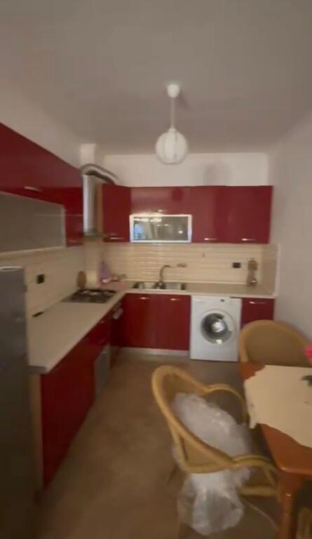 Shitet2+1 ne golem + Garazhd ne perdorim