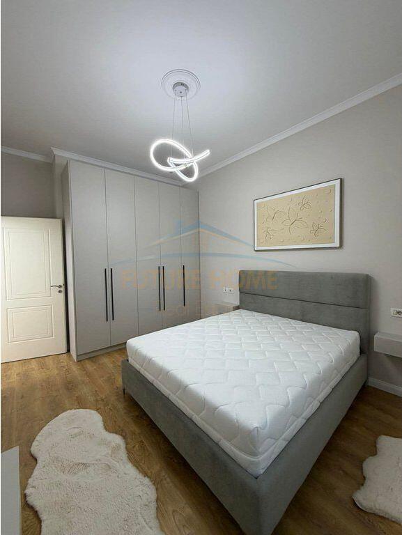 Shitet, Apartament 2+1, Unaza e Re