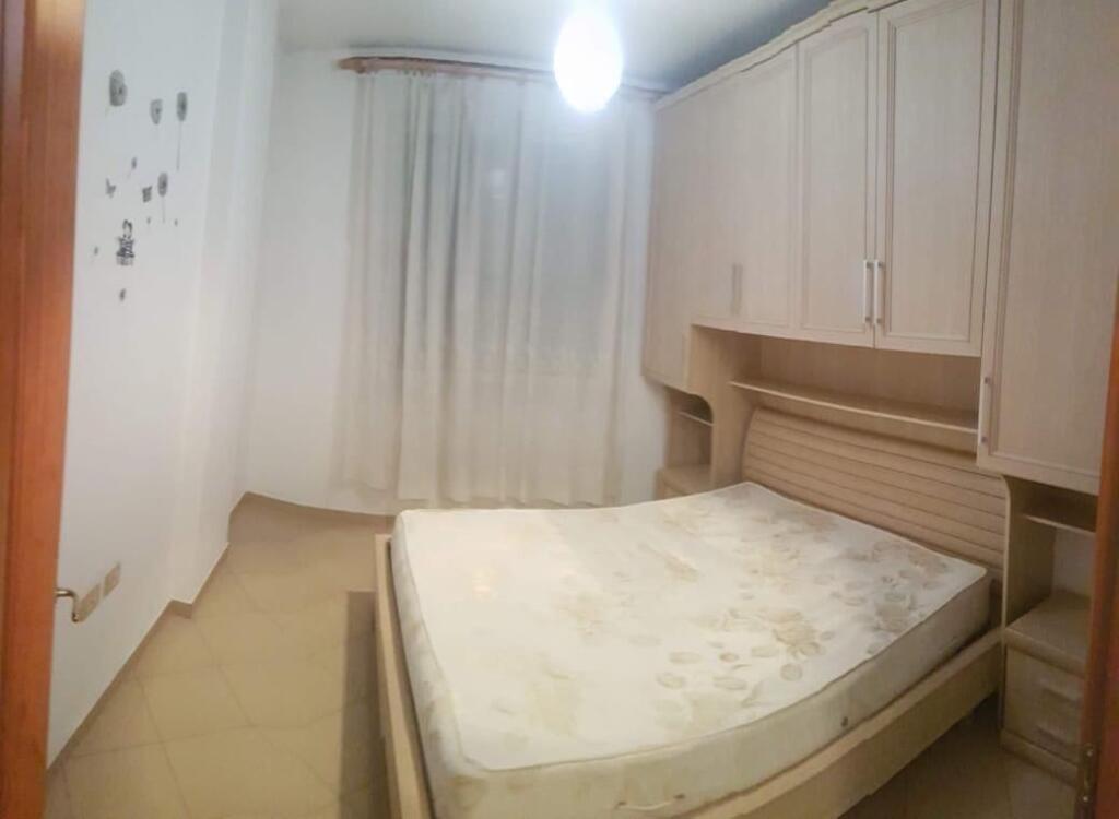 Apartament 1+1 me qera ne Misto Mame prane Cabejve