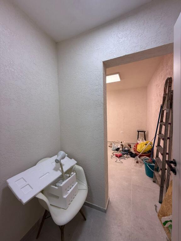 Ufficio in affitto – Il Mosaico di Tirana