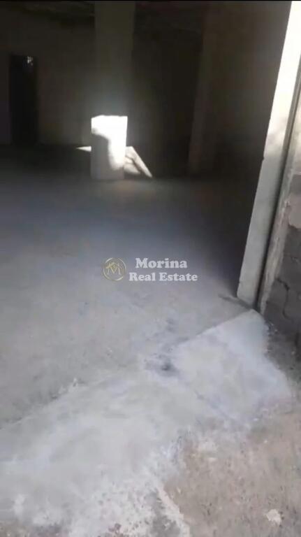 Rent | Store | 21 December | 700 €/month