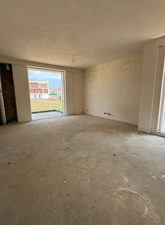 🌷Shitet apartament 2+1+2 tek Kompleksi “Tulipan Residence