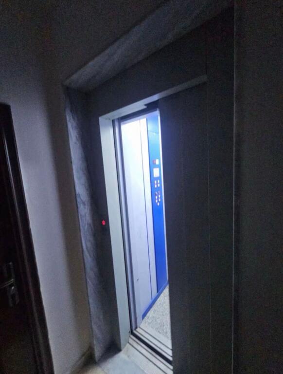 Shitet apartament 1+1golem