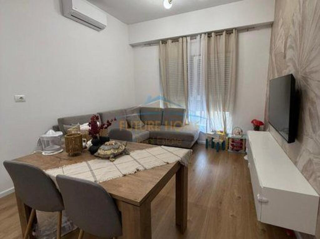 In vendita, Appartamento 1+1, Ali Dem, Residenza Kaimi, Tirana.