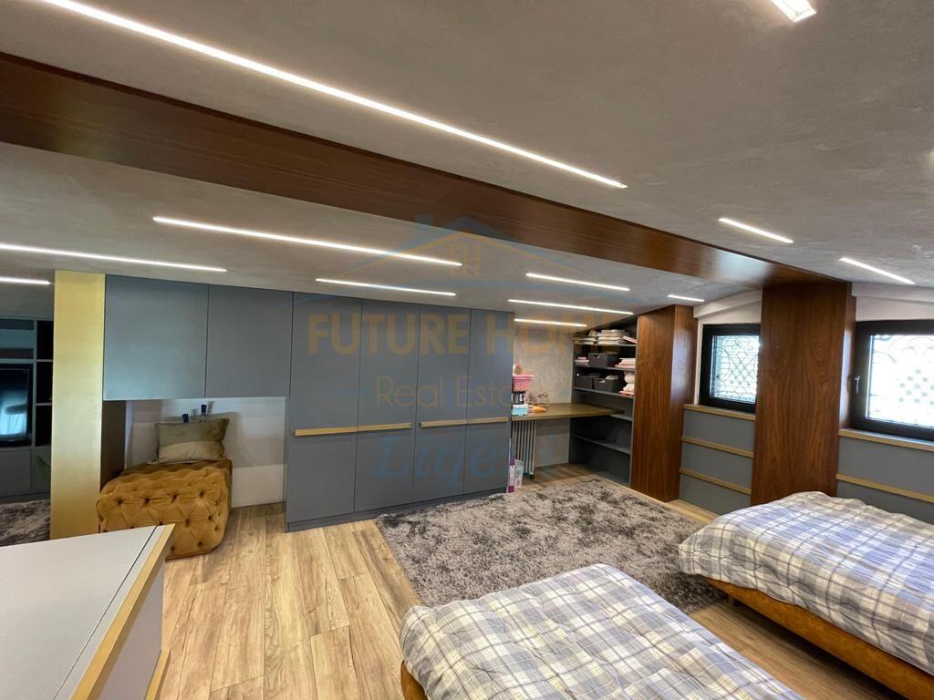 Qera, Duplex 3+1+3+Post Parkimi, Liqeni i Thate, Tiranë.