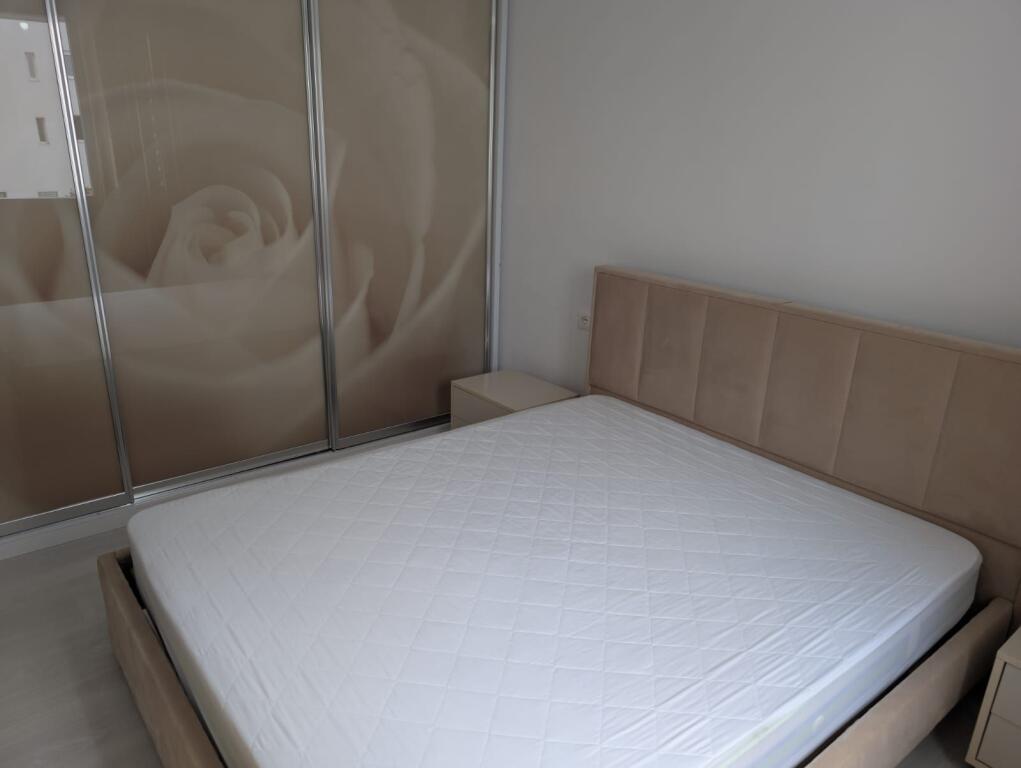 🏡 Jepet me qira apartament – River Residence