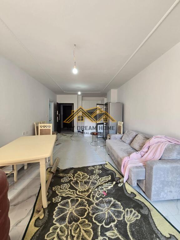 SHITET APARTAMENT 2+1 QENDER DURRES
