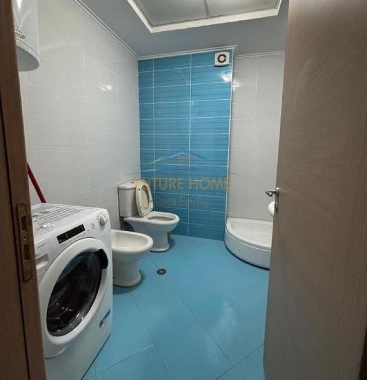 Qera, Apartament 1+1, Rruga 5 Maji, Tiranë