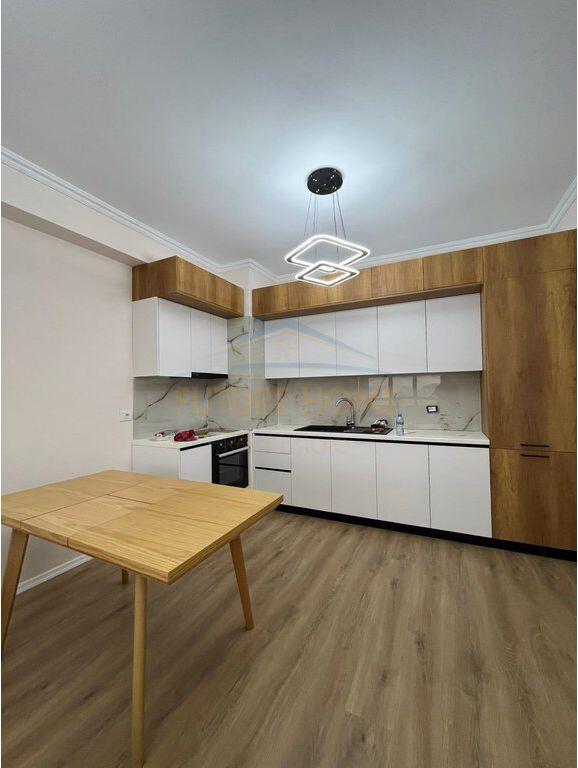 Rent, Apartment 2+1+Parking Space, Unaza e Re, Tirana