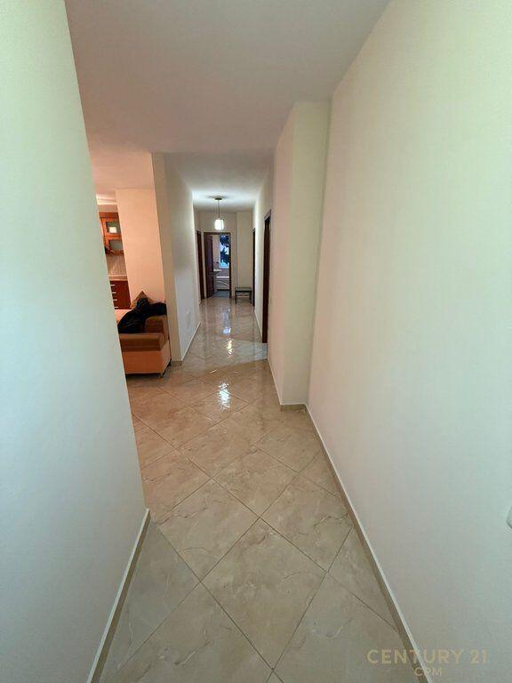 Apartament 2+1+2 Me Qira te Liqeni i Thatë, Colombo 2   700 € /Muaj