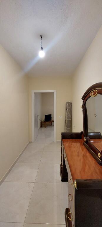 Apartament 1+1 për qera Medreseja