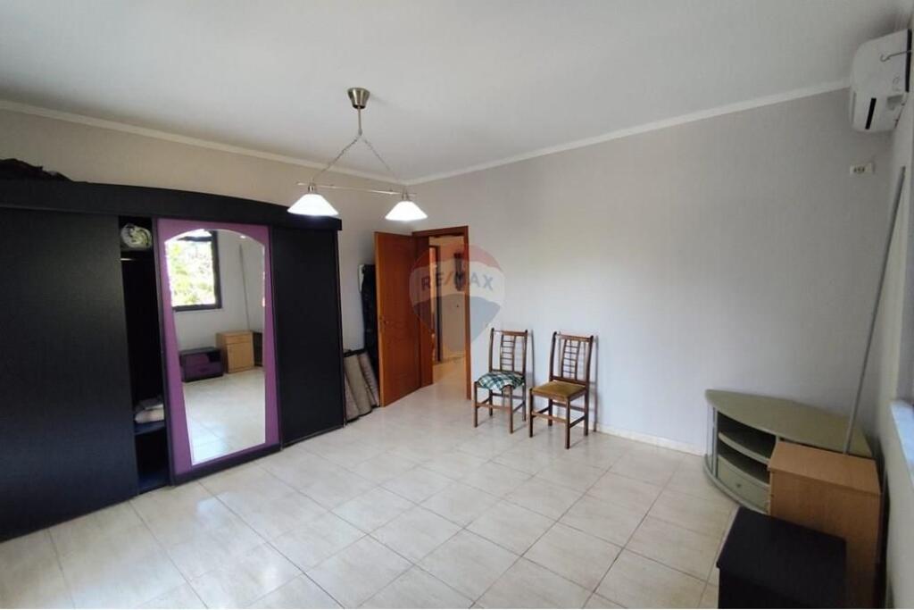 APARATAMENT NE SHITJE TE ALI DEMI