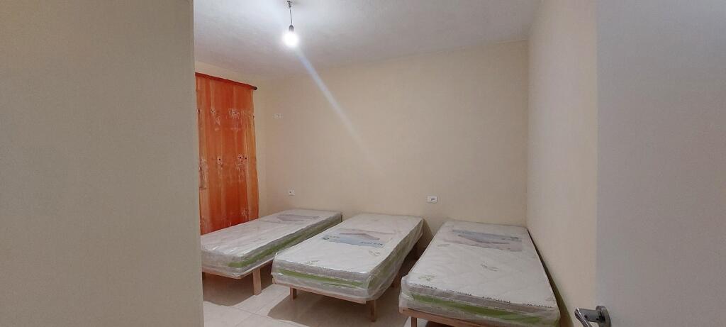 Apartament 1+1 për qera Medreseja