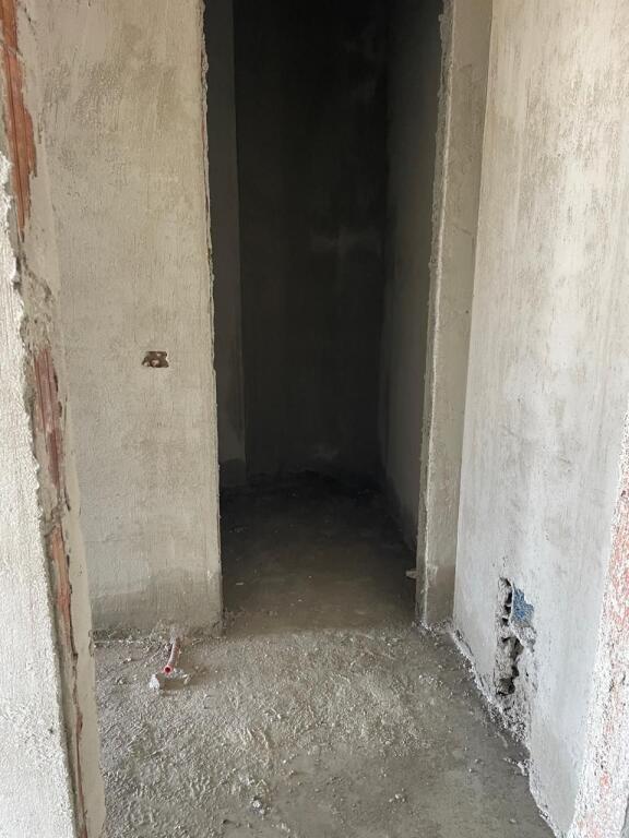 Shitet apartament 2+1,Paskuqan