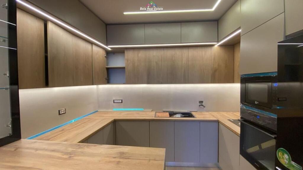 Apartament Me Qera 2+1 Prane QSUT (ID B2201713) Tirane