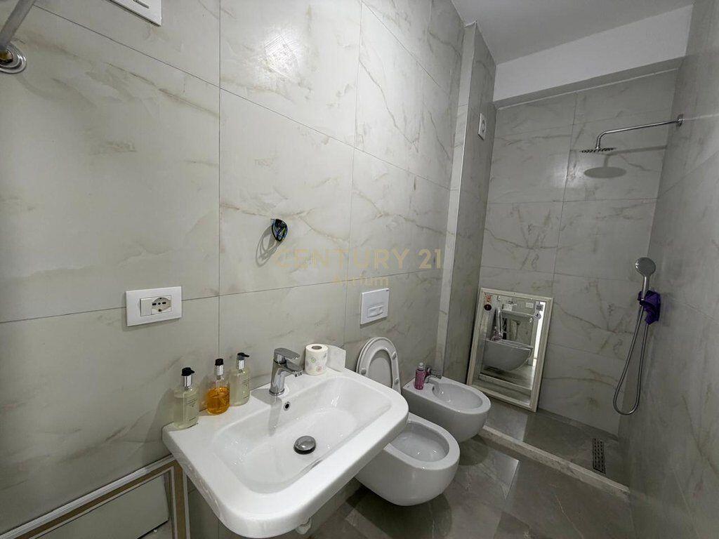 JAPIM ME QIRA APARTAMENT NE ALI DEM! 220 € /Muaj