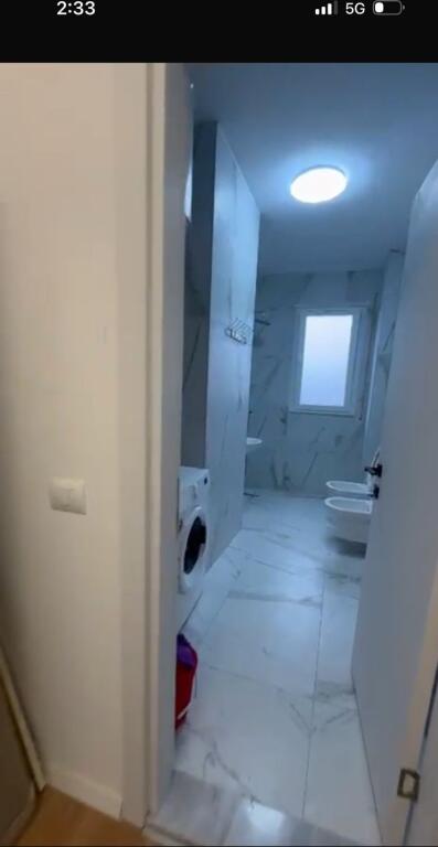 Apartament me qera 3+1+2