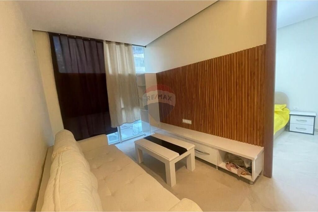 🏠 Apartament 1+1 me qira afatgjatë – pranë Kombinatit të Peshkut, Vlore