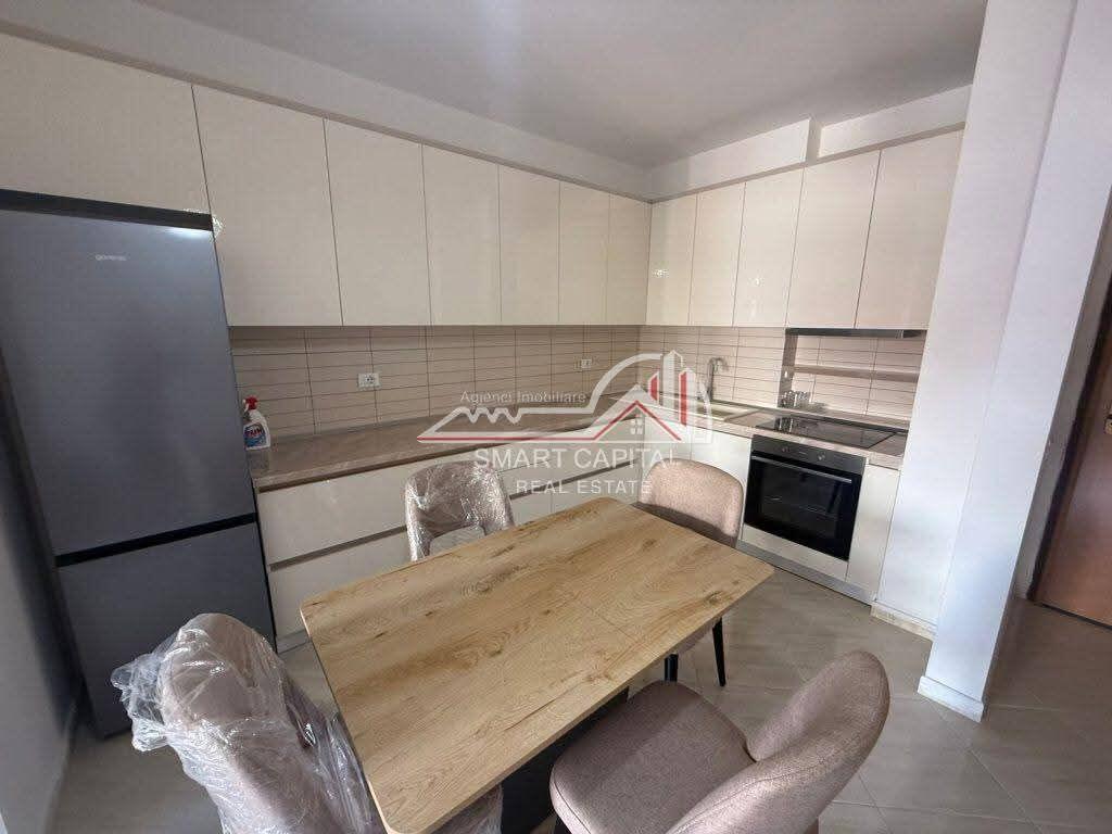 FOR RENT 2+1 APARTMENT BEHIND KFC VLORE!!