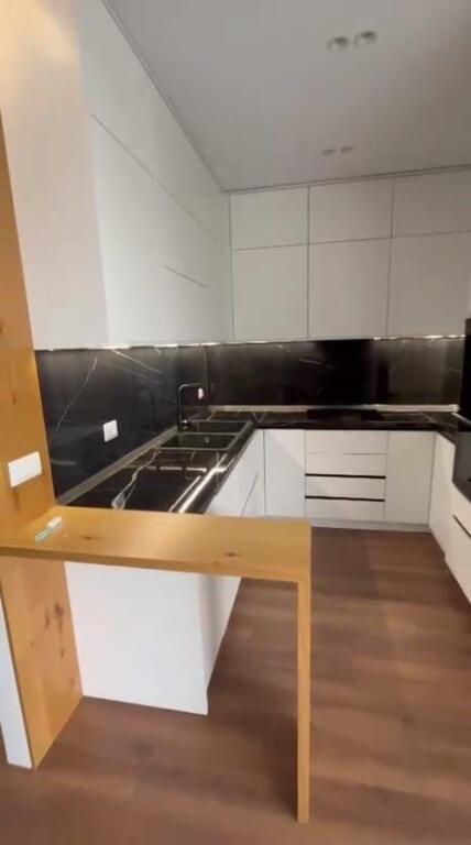 Penthouse for sale at the dry lake 2+1+2, with veranda, at the FZ complex, together with 2 parking spaces