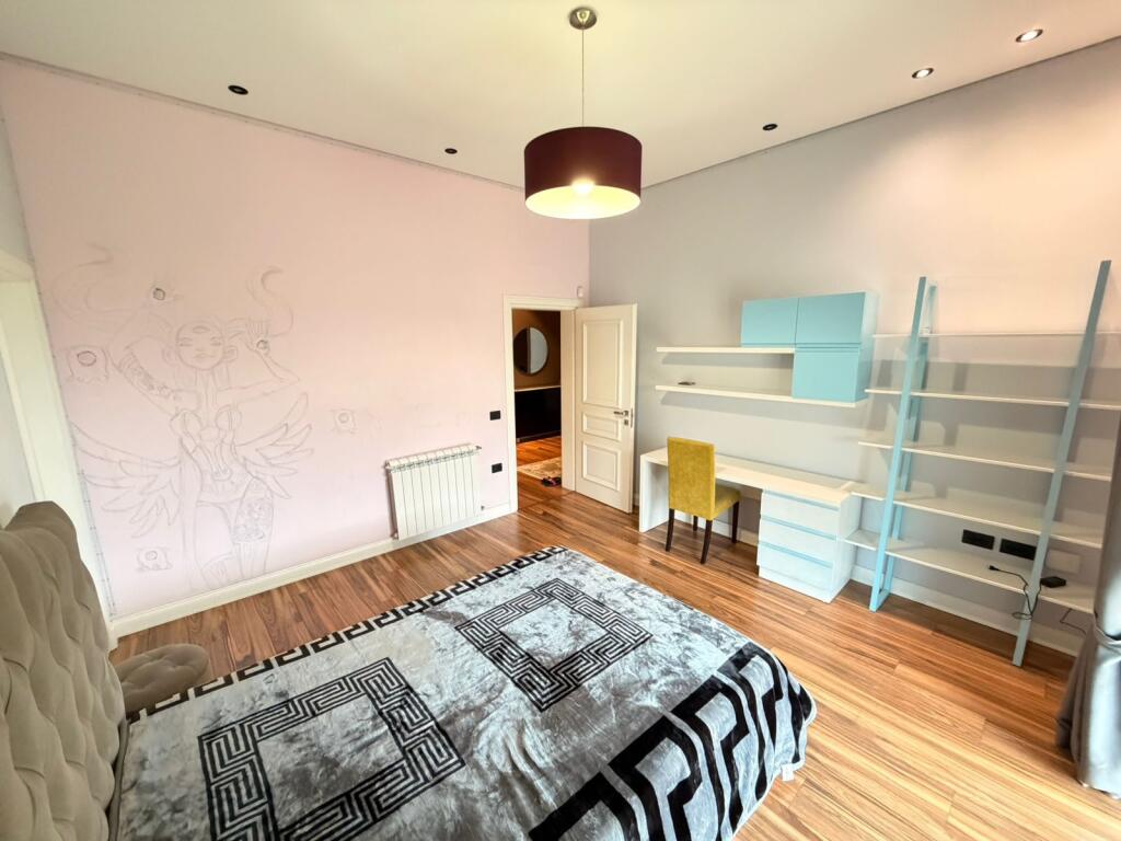 SHITET VILE UNIKE NE PETRELE !