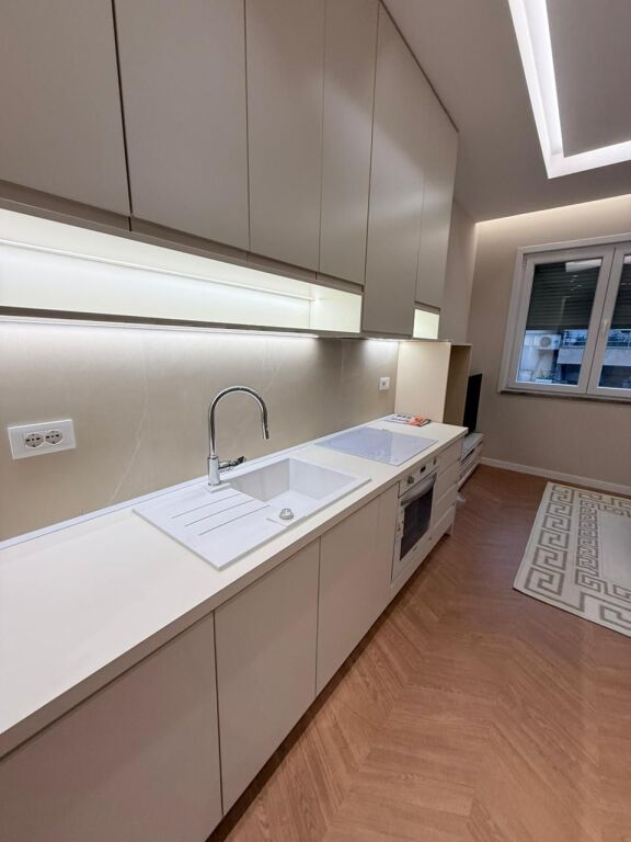 MODERN 2+1 APARTMENT FOR RENT NEAR THE DRY LAKE