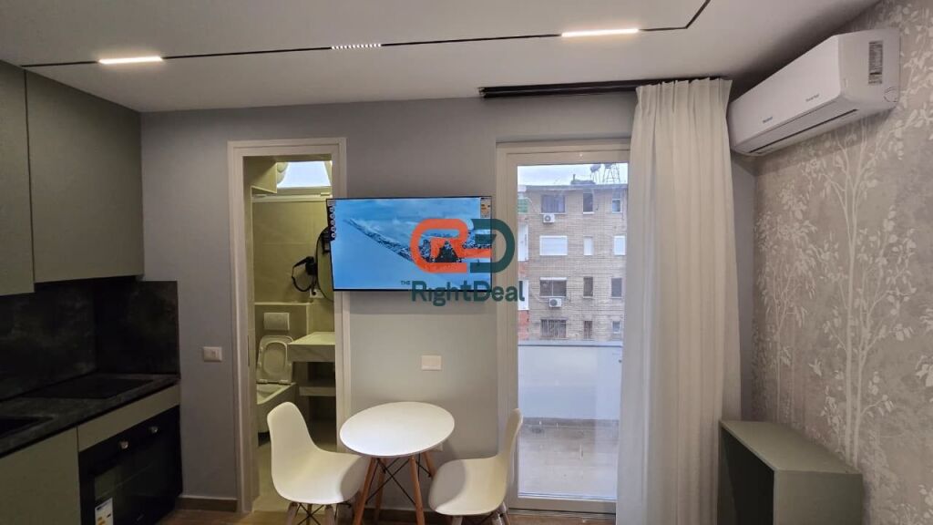 Tek Mine Peza ,Shiten 3 Apartamente Te Investuara Per Qira Ditore!!!