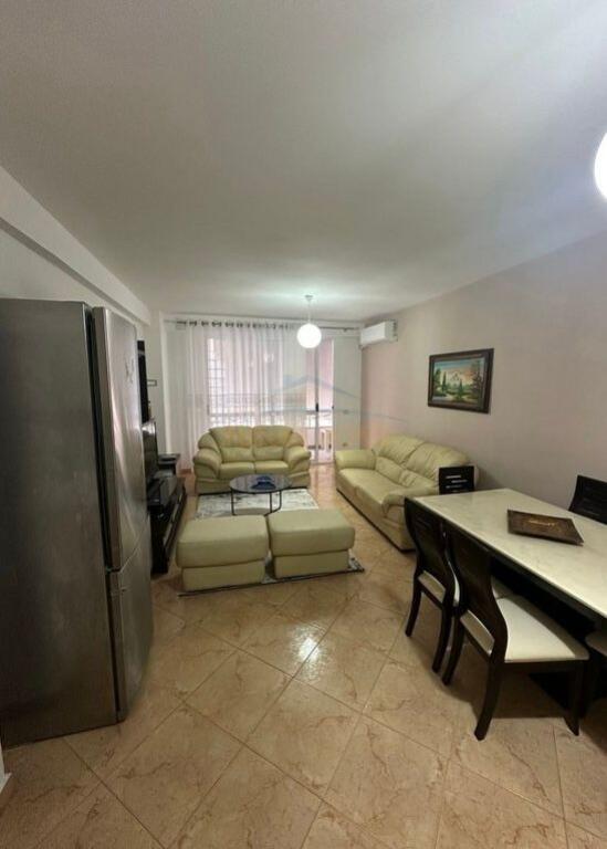 Affitto, Appartamento 2+1, Nuovo Anello, Tirana.