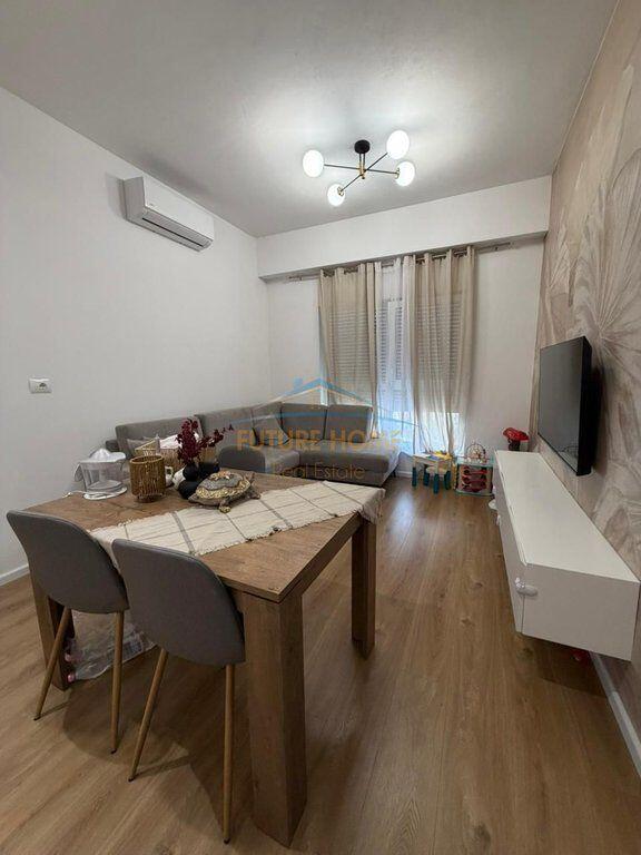 Shitet, Apartament 1+1, Ali Dem, Rezidenca Kaimi , Tirane.