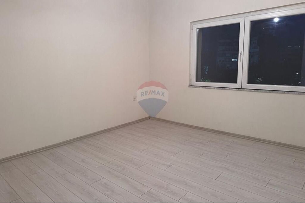 3+1 apartment for rent for offices in the center of Tirana!