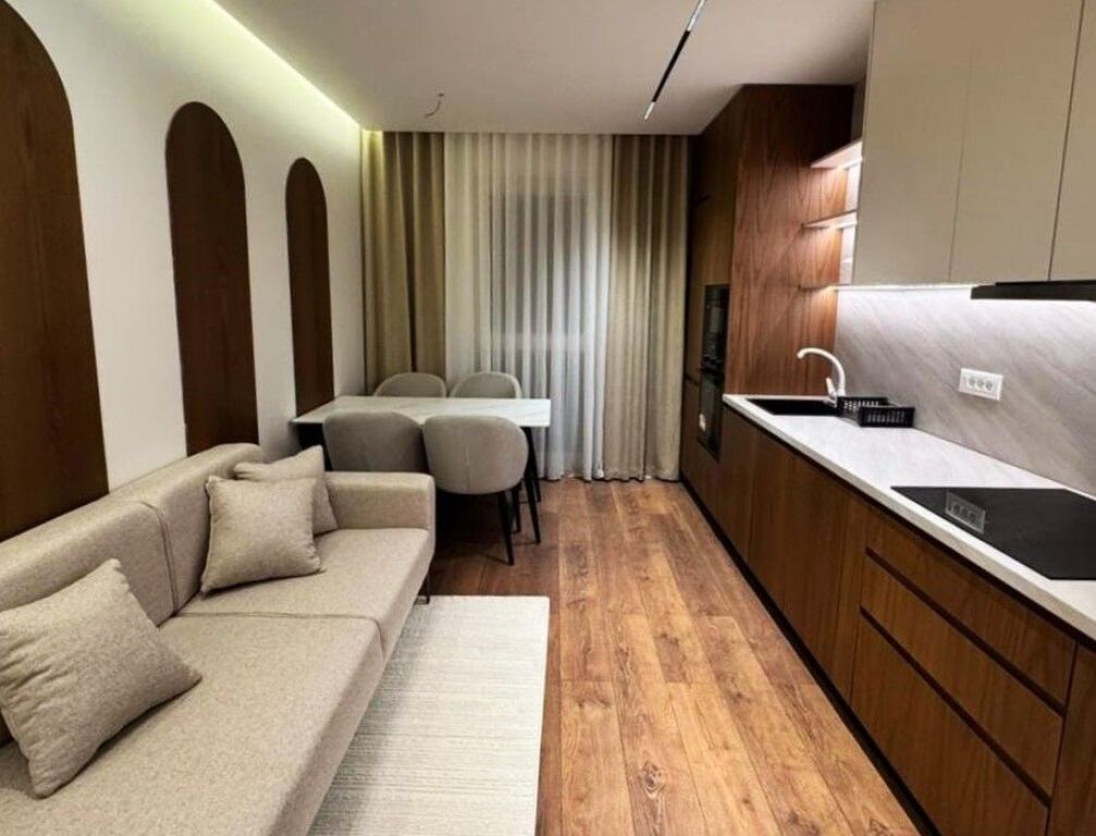 Apartament Me Qera 2+1 Ne Xhamllik (ID B2201715) Tirane