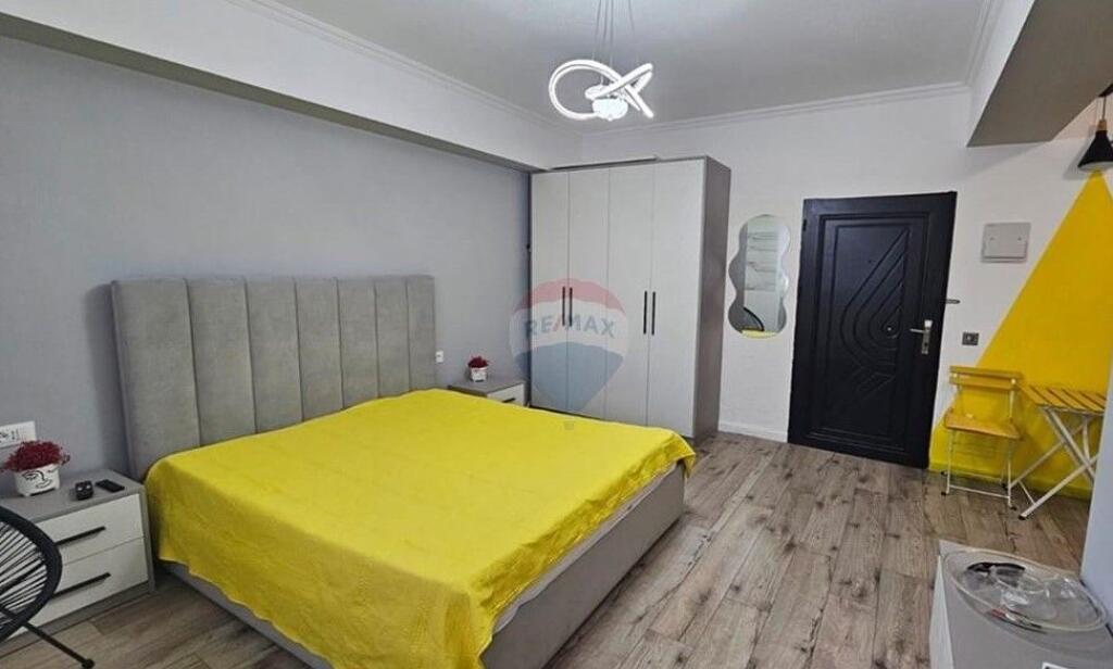 Rent/ Studio apartment in Bllok