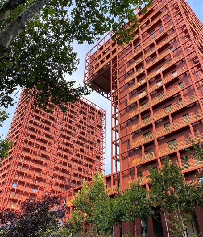 🌟 Jepet me Qira – Ambient Biznesi në Garden Building, Rruga e Kavajës