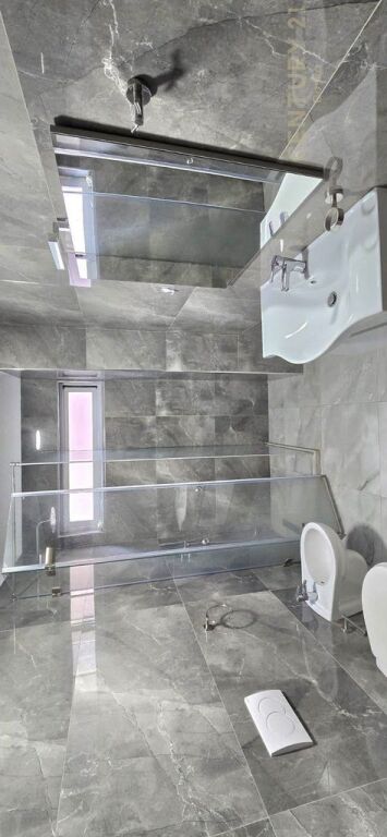 AFFITTASI APPARTAMENTO 2+1 VICINO A SQUARE 21