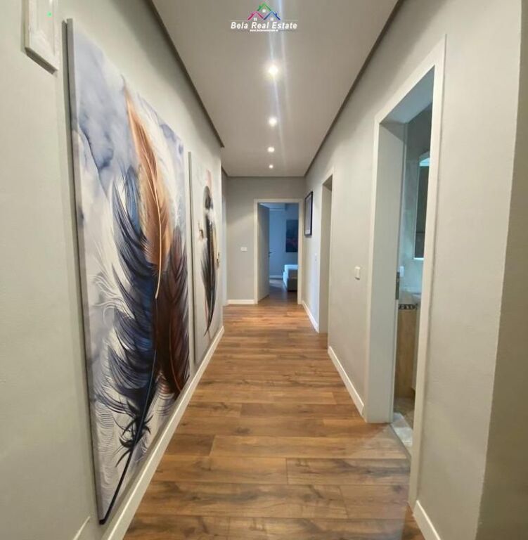 Apartament Me Qera 2+1 Tek ish Ekspozita (ID B120116) Tirane