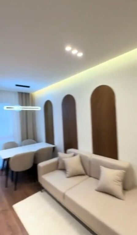 Appartamento 2+1+🅿️ in affitto a Xhamllik 900 €