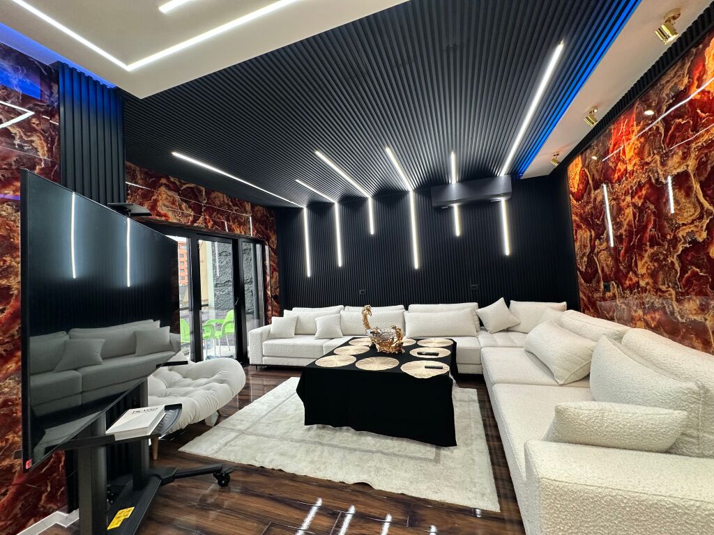 Qera, Apartament 2+1+2, Zogu i Zi, Tiranë.