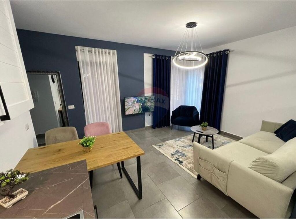 Affitto/ 1+1 a 21 Dhjetori