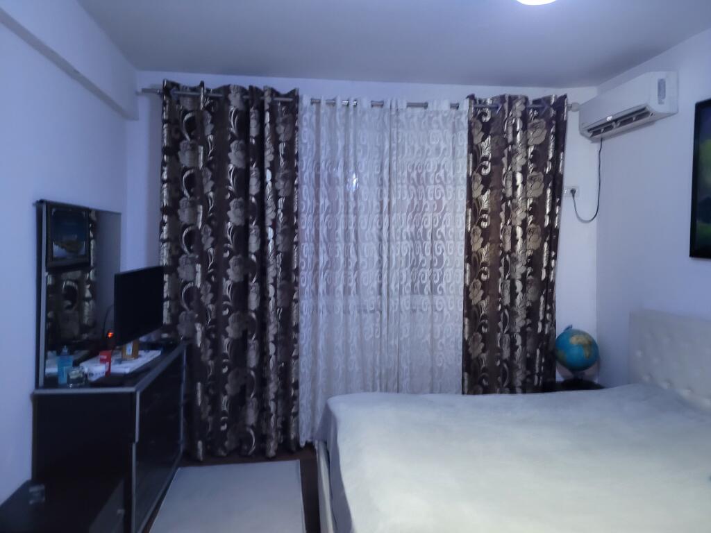 In vendita 1 villa a Kinostudio  