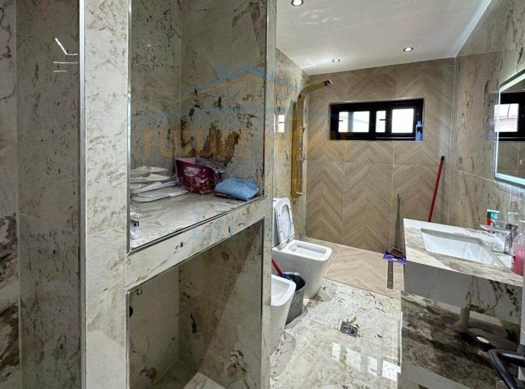 Qera, Apartament 2+1+2, Zogu i Zi, Tiranë.